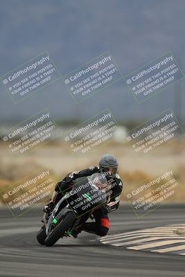 media/Nov-15-2025-Race Pace (Sat) [[8de605a2d8]]/Non Verified Riders (1st 20 Minutes)/Turn 4 (1010am)/